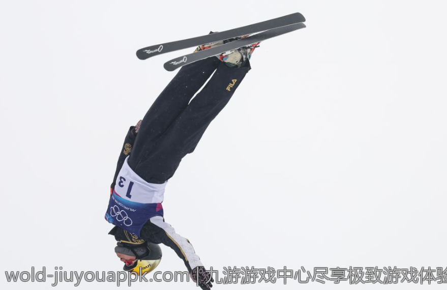 九游游戏中心尽享极致游戏体验